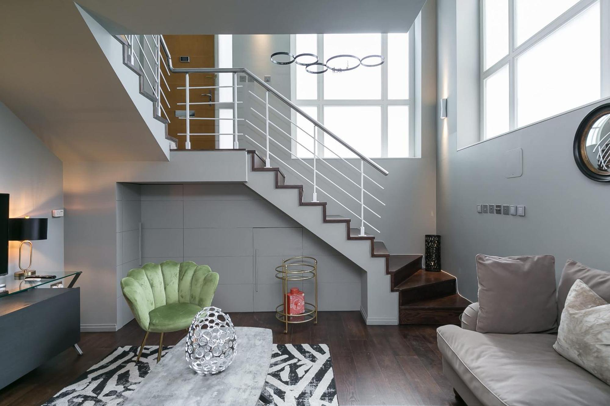 Apartment Modern Times - Covent Garden By Frankie Says *